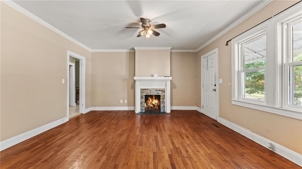 4 bedroom, 2 bathroom, 1,467 sq ft single family residence for sale at 30 Fannin Street, Cave Spring, GA 30124 — photo 2