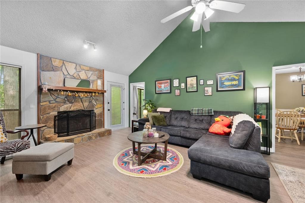 3 bedroom, 3 bathroom, 2,352 sq ft single family residence for sale at 3840 Nowlin Road, Kennesaw, GA 30144 — photo 6