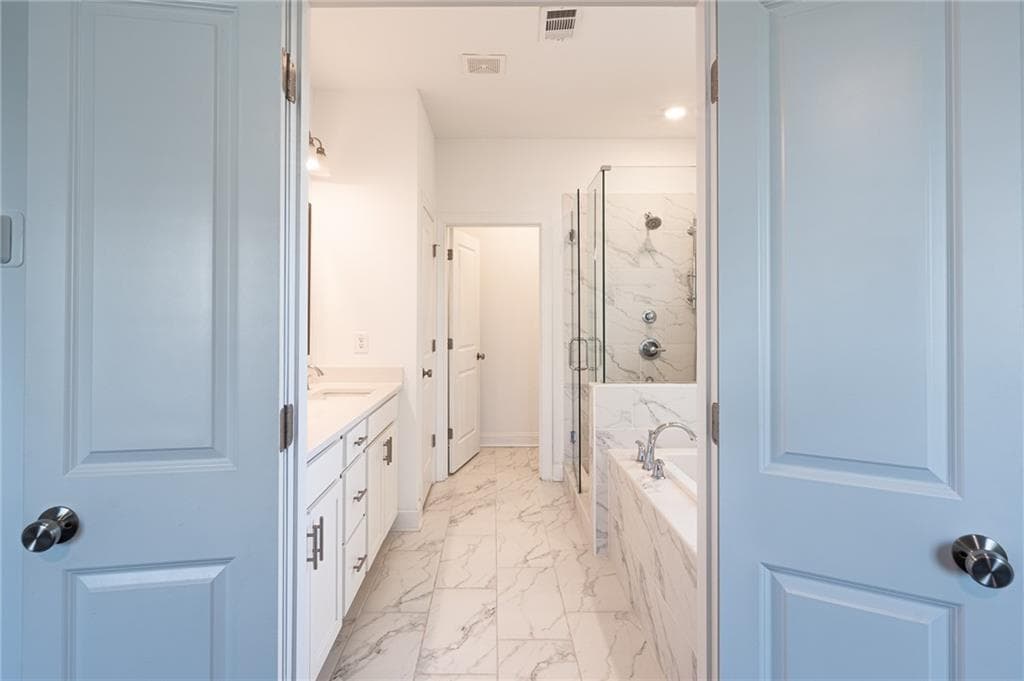 3 bedroom, 4 bathroom, 2,044 sq ft townhouse for sale at 4570 Sims Park Ovlk, Suwanee, GA 30024 — photo 9