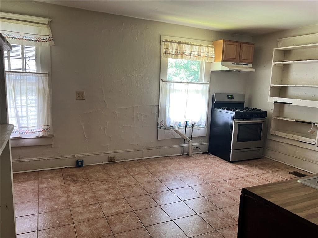 2 bedroom, 1 bathroom, 1,116 sq ft single family residence under contract at 342 Trilby Place, Atlanta, GA 30316 — photo 7