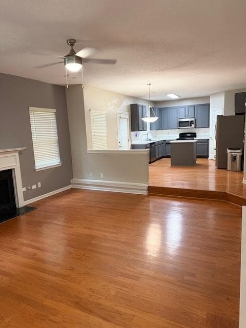 4 bedroom, 3 bathroom, 2,772 sq ft single family residence for rent at 7098 Cavender Drive, Atlanta, GA 30331 for $2,600 a month — photo 8