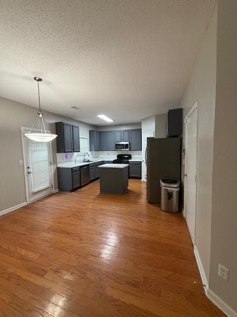 4 bedroom, 3 bathroom, 2,772 sq ft single family residence for rent at 7098 Cavender Drive, Atlanta, GA 30331 for $2,600 a month — photo 9