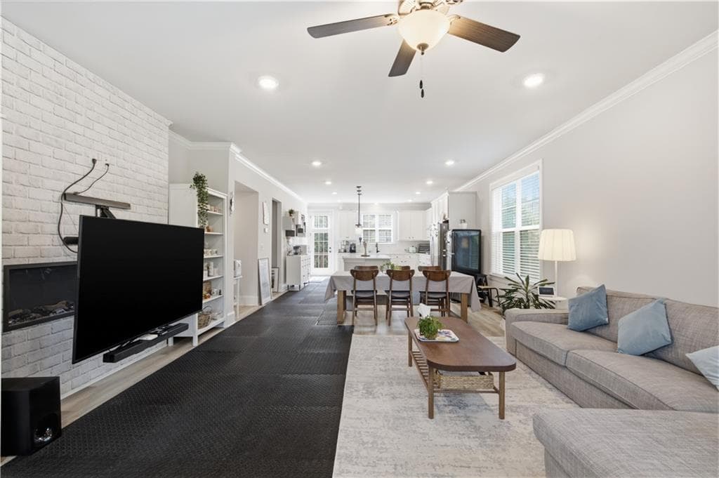 4 bedroom, 4 bathroom, 2,295 sq ft townhouse for sale at 3005 Poppy Lane, Roswell, GA 30076 — photo 9