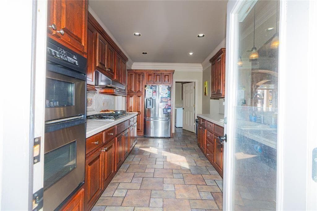 4 bedroom, 3 bathroom, 2,536 sq ft single family residence for rent at 721 Smithstone Road, Marietta, GA 30067 for $3,000 a month — photo 8