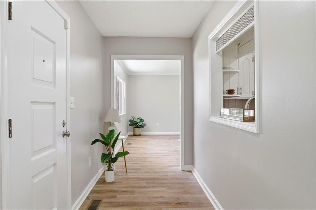 3 bedroom, 2 bathroom, 3,295 sq ft single family residence for sale at 207 John Phillips Road, Cedartown, GA 30125 — photo 5