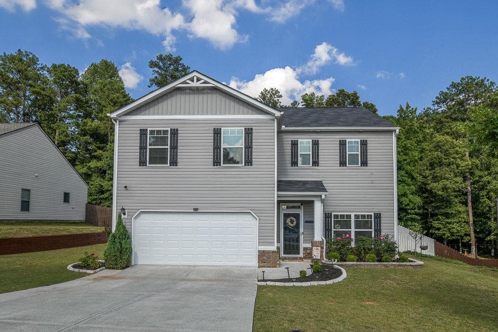 4 bedroom, 3 bathroom, 2,361 sq ft single family residence for sale at 1428 Cragston Drive, Winder, GA 30680