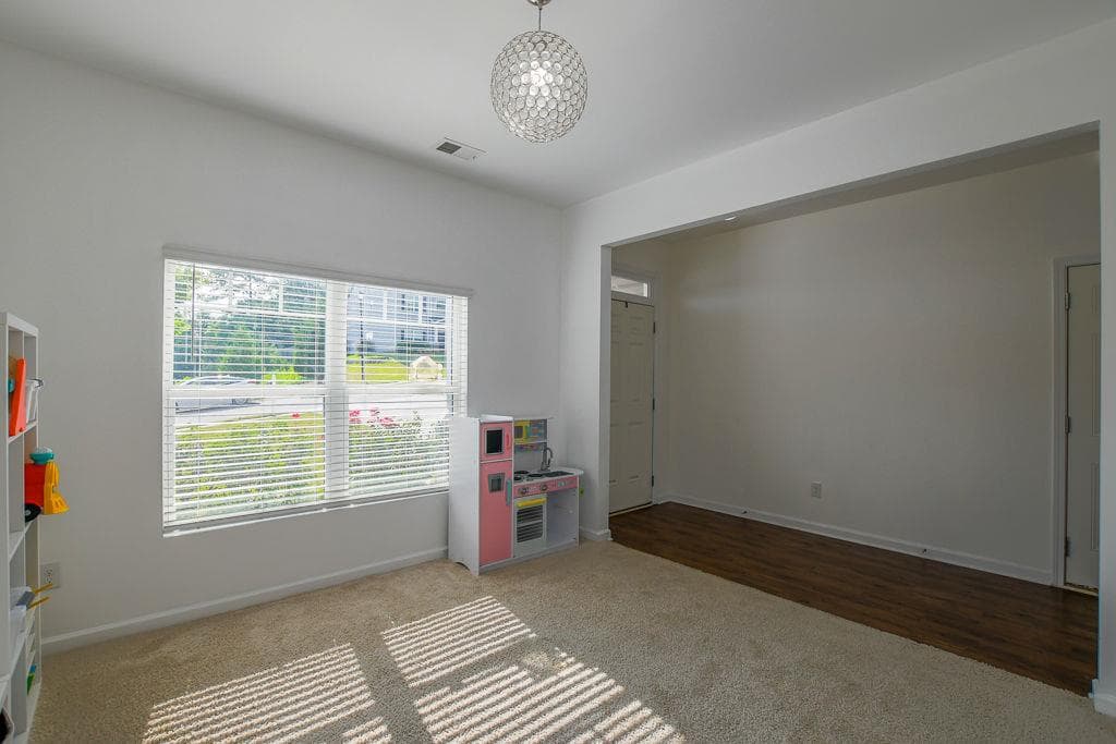 4 bedroom, 3 bathroom, 2,361 sq ft single family residence for sale at 1428 Cragston Drive, Winder, GA 30680 — photo 9