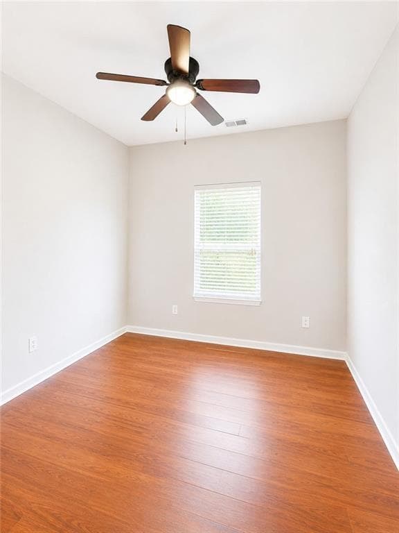 4 bedroom, 2 bathroom, 1,997 sq ft single family residence for sale at 7542 Saint David Street, Fairburn, GA 30213 — photo 4