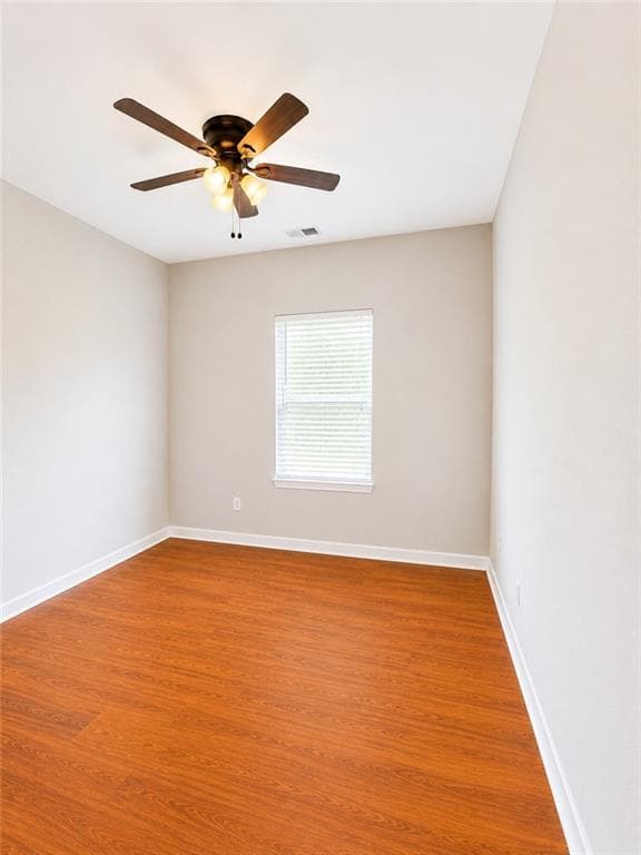 4 bedroom, 2 bathroom, 1,997 sq ft single family residence for sale at 7542 Saint David Street, Fairburn, GA 30213 — photo 8
