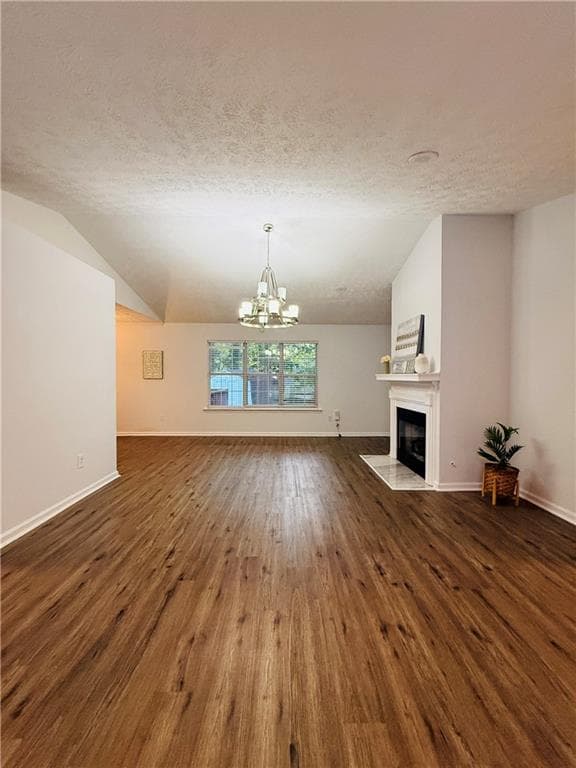 4 bedroom, 2 bathroom, 2,109 sq ft single family residence for rent at 4907 October Way, Acworth, GA 30102 for $2,200 a month — photo 1 of 27