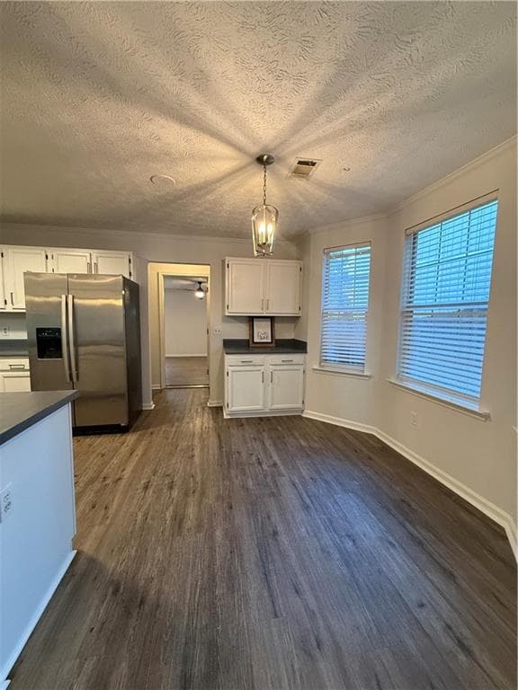 4 bedroom, 2 bathroom, 2,109 sq ft single family residence for rent at 4907 October Way, Acworth, GA 30102 for $2,200 a month — photo 9