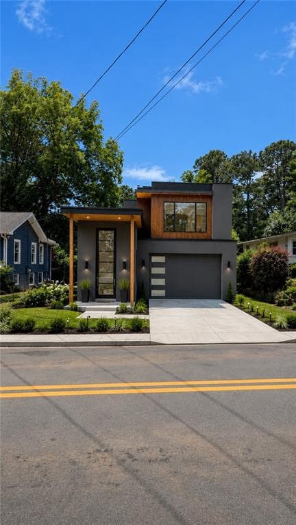 4 bedroom, 4 bathroom, 3,199 sq ft single family residence for sale at 1632 Carroll Drive, Atlanta, GA 30318 — photo 2