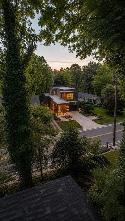 4 bedroom, 4 bathroom, 3,199 sq ft single family residence for sale at 1632 Carroll Drive, Atlanta, GA 30318 — photo 3