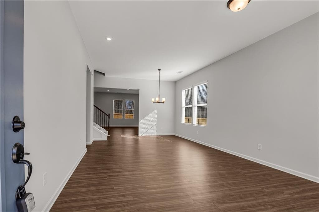 3 bedroom, 3 bathroom, 2,506 sq ft single family residence for rent at 272 Brighton Bend Lane, Acworth, GA 30102 for $2,799 a month — photo 2