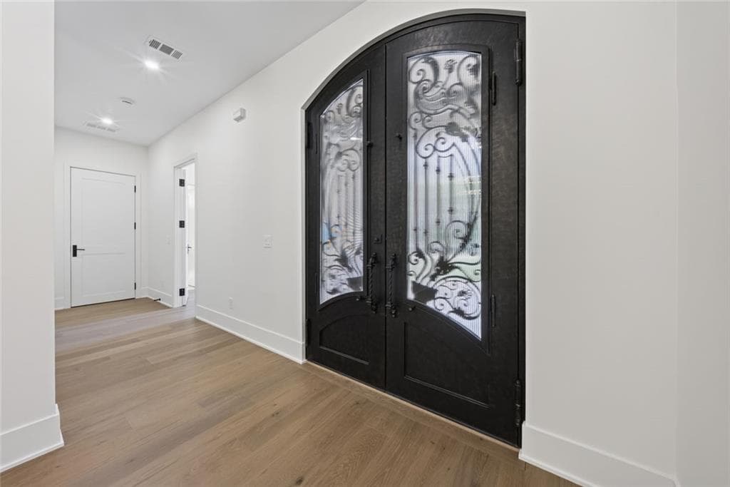 5 bedroom, 4 bathroom, 3,853 sq ft single family residence for sale at 187 Trilium Trail, Pendergrass, GA 30567 — photo 5
