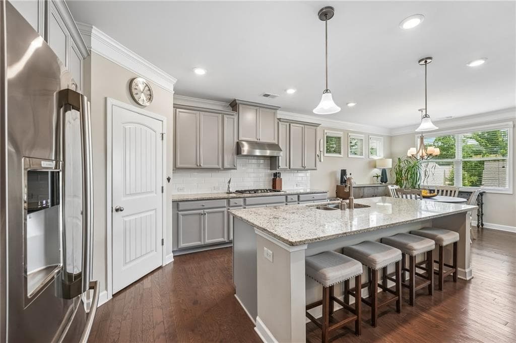 3 bedroom, 2 bathroom, 2,185 sq ft single family residence for sale at 2545 Chalgrove Court, Cumming, GA 30040 — photo 9