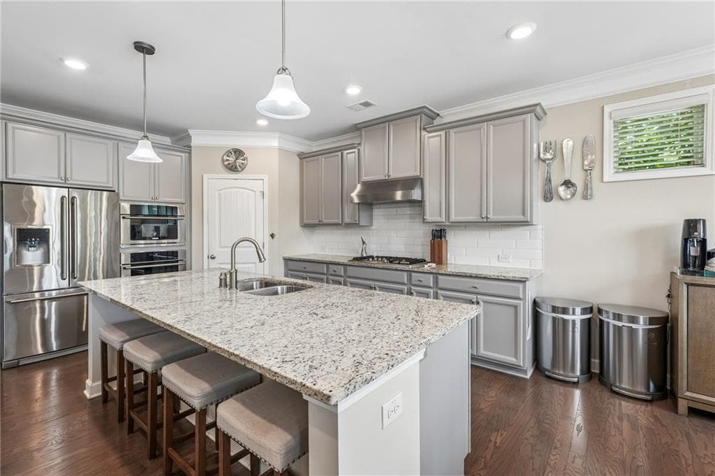 3 bedroom, 2 bathroom, 2,185 sq ft single family residence for sale at 2545 Chalgrove Court, Cumming, GA 30040 — photo 10