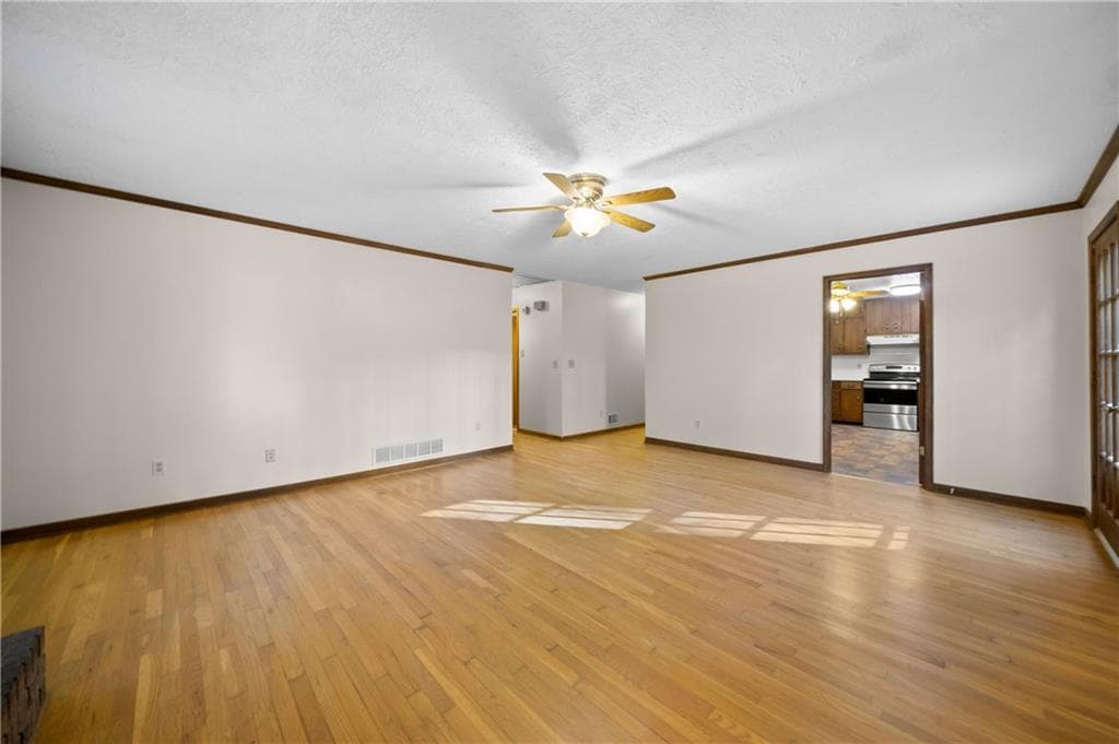 3 bedroom, 2 bathroom, 1,422 sq ft single family residence for rent at 1131 Lafayette Drive, Mableton, GA 30126 for $1,750 a month — photo 9