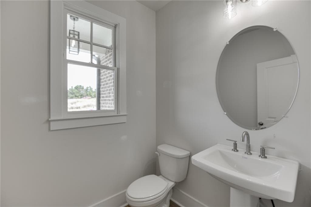 4 bedroom, 5 bathroom, 3,099 sq ft single family residence for sale at 1823 Piney Bend Drive, Buford, GA 30518 — photo 8