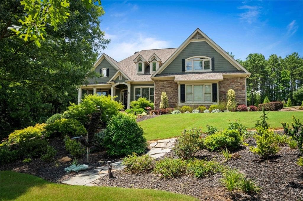 4 bedroom, 3 bathroom, 2,573 sq ft single family residence for sale at 2469 St Martin Way, Monroe, GA 30656 — photo 2
