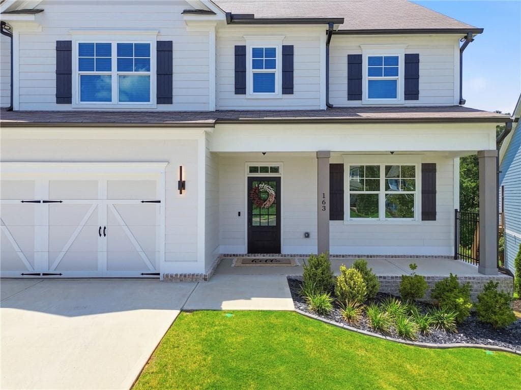 5 bedroom, 3 bathroom, 2,826 sq ft single family residence under contract at 163 Spaulding Lane, Woodstock, GA 30188 — photo 2