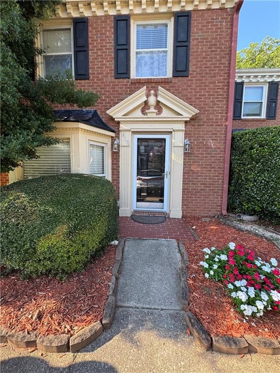 2 bedroom, 3 bathroom, 1,536 sq ft townhouse for rent at 410 Forestgate Court, Atlanta, GA 30350 for $2,000 a month — photo 1 of 30