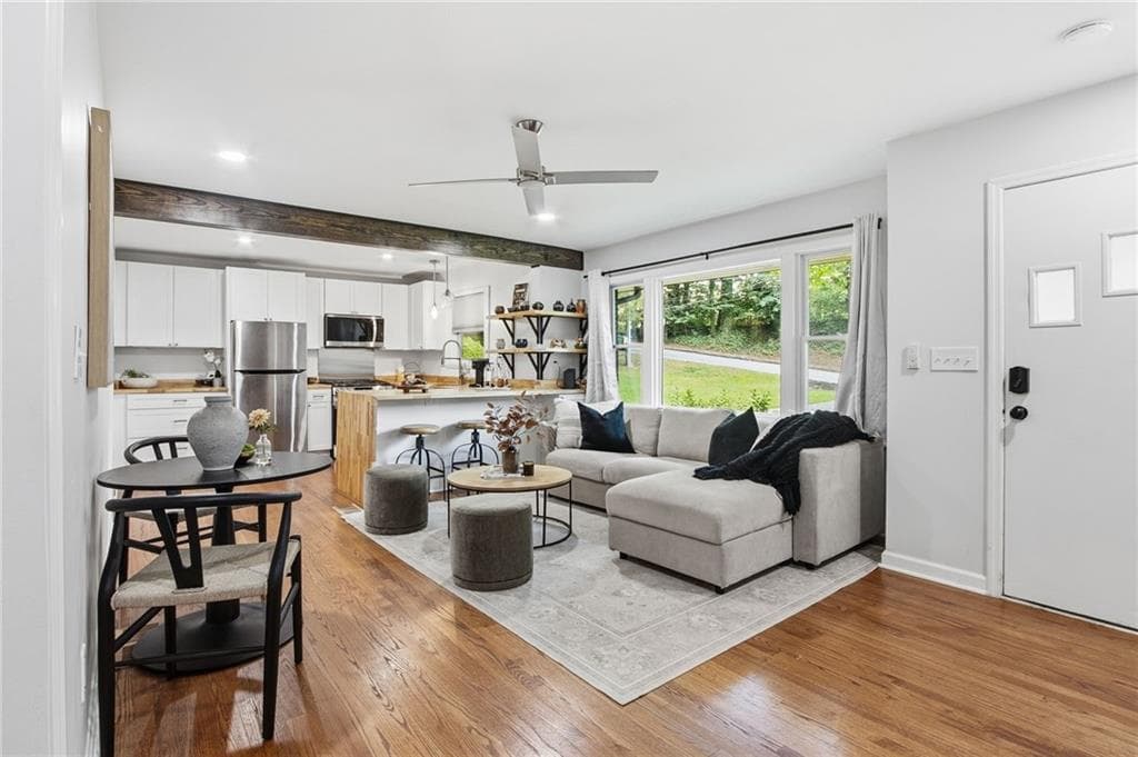 3 bedroom, 2 bathroom, 1,888 sq ft single family residence for sale at 1397 Skyhaven Road, Atlanta, GA 30316 — photo 8