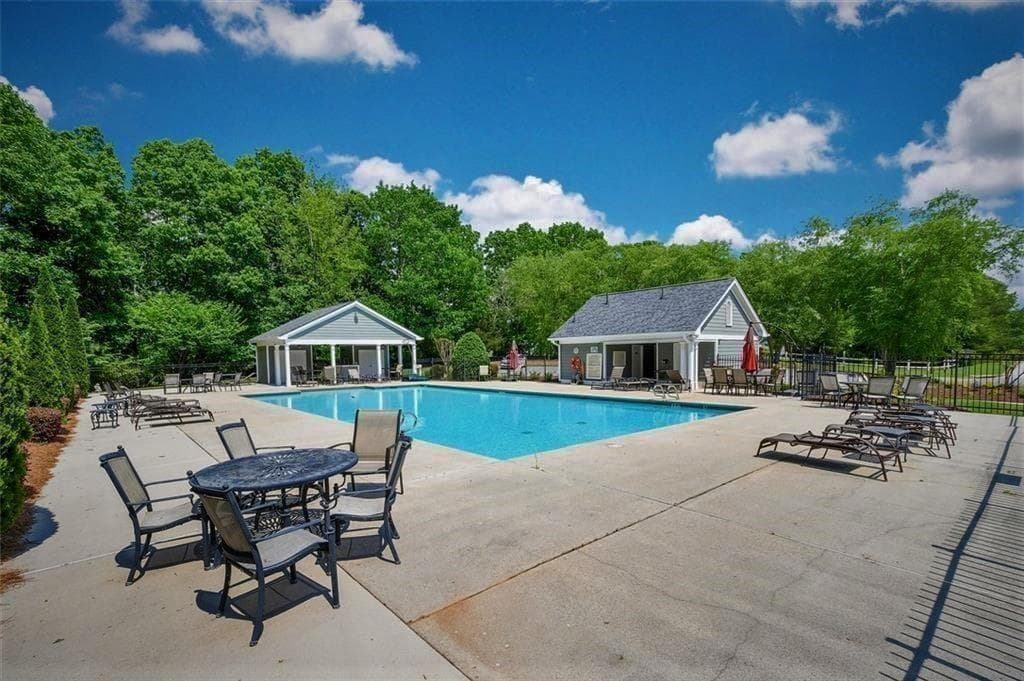 single family residence for sale at 5994 Wellington Avenue, Gainesville, GA 30506 — photo 5
