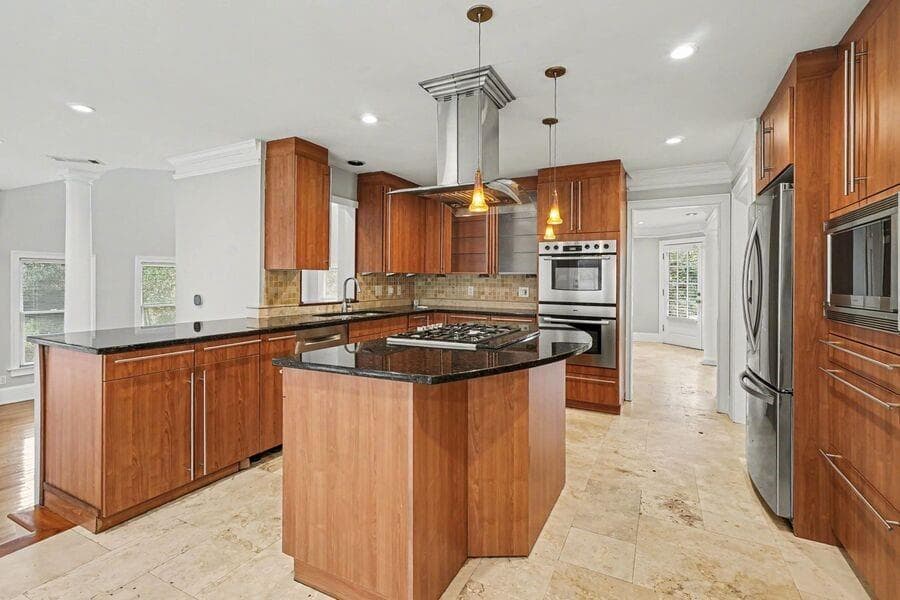 4 bedroom, 3 bathroom, 2,834 sq ft single family residence for rent at 1917 N Decatur Road Unit A, Atlanta, GA 30307 for $3,995 a month — photo 9