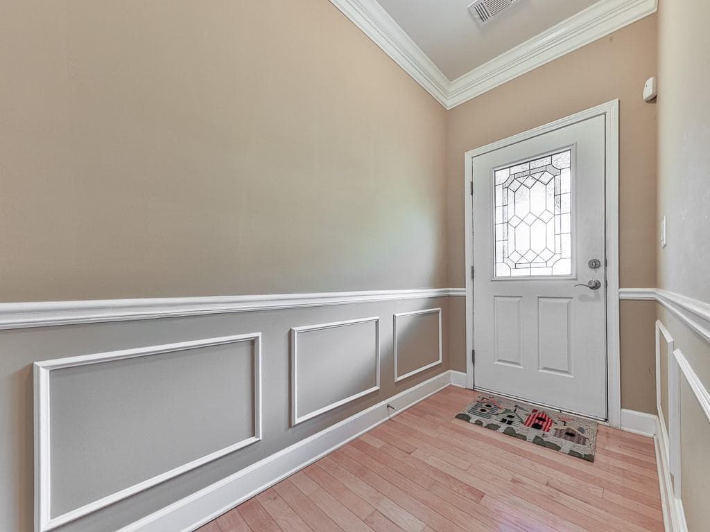 4 bedroom, 3 bathroom, 2,616 sq ft single family residence under contract at 234 Balsam Drive, Canton, GA 30114 — photo 4