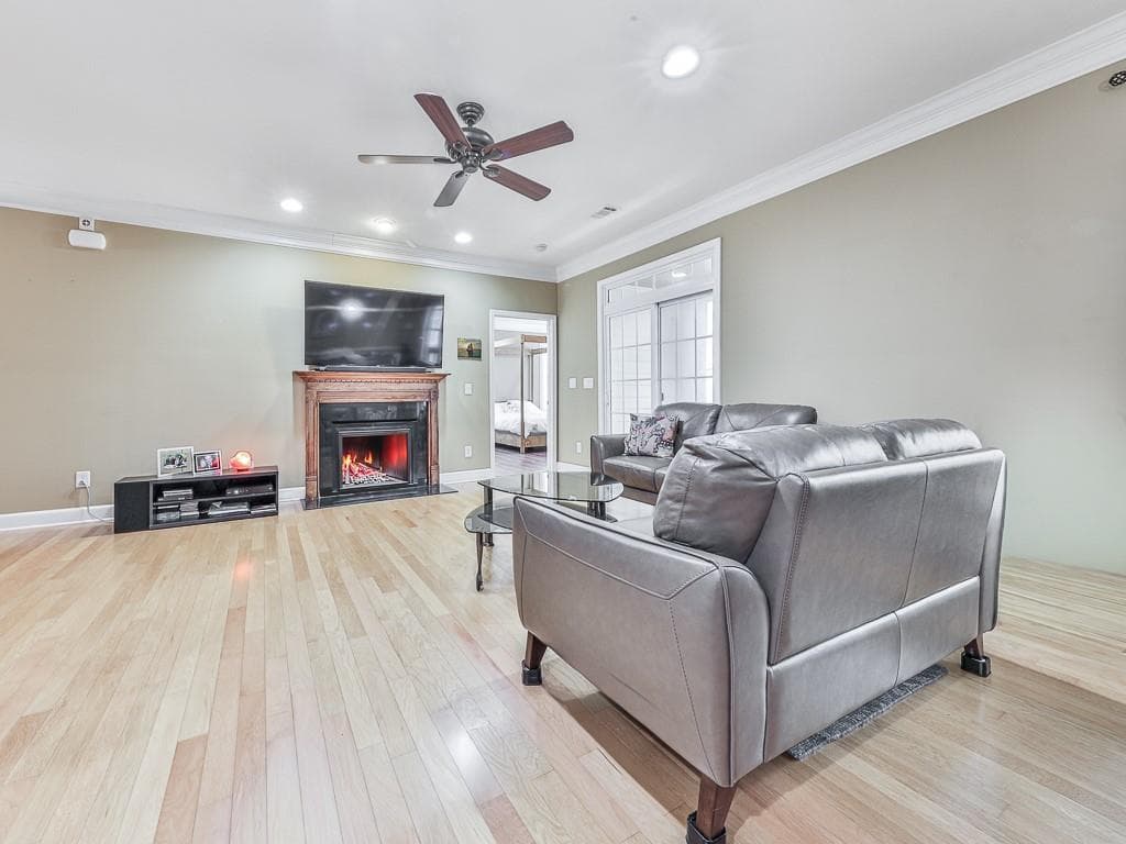 4 bedroom, 3 bathroom, 2,616 sq ft single family residence under contract at 234 Balsam Drive, Canton, GA 30114 — photo 7