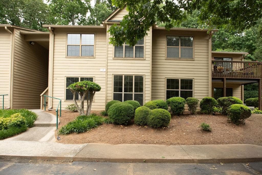 2235 Old Hamilton Place, Gainesville, GA 30507 — most recent listing photo