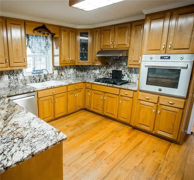 4 bedroom, 3 bathroom, 2,564 sq ft single family residence for sale at 4450 Bay Creek Road, Loganville, GA 30052 — photo 5