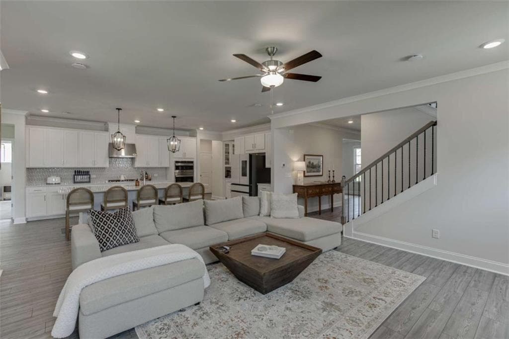 5 bedroom, 4 bathroom, 3,420 sq ft single family residence for sale at 5960 Misty Hill Lane, Buford, GA 30518 — photo 6