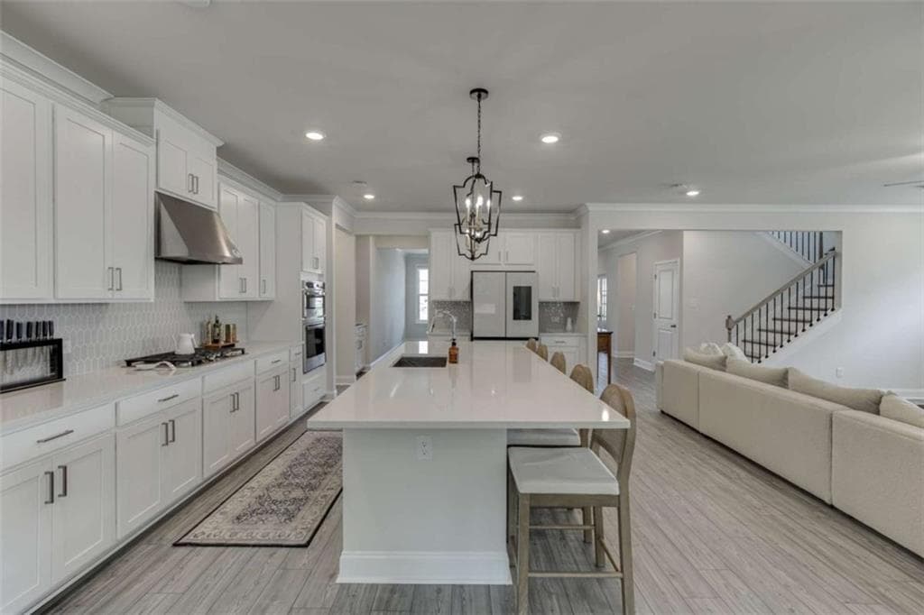 5 bedroom, 4 bathroom, 3,420 sq ft single family residence for sale at 5960 Misty Hill Lane, Buford, GA 30518 — photo 3