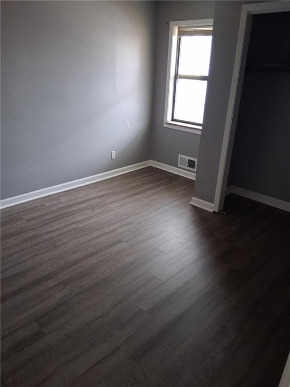 triplex under contract at 1532 Rosewood Circle, Marietta, GA 30067 — photo 9
