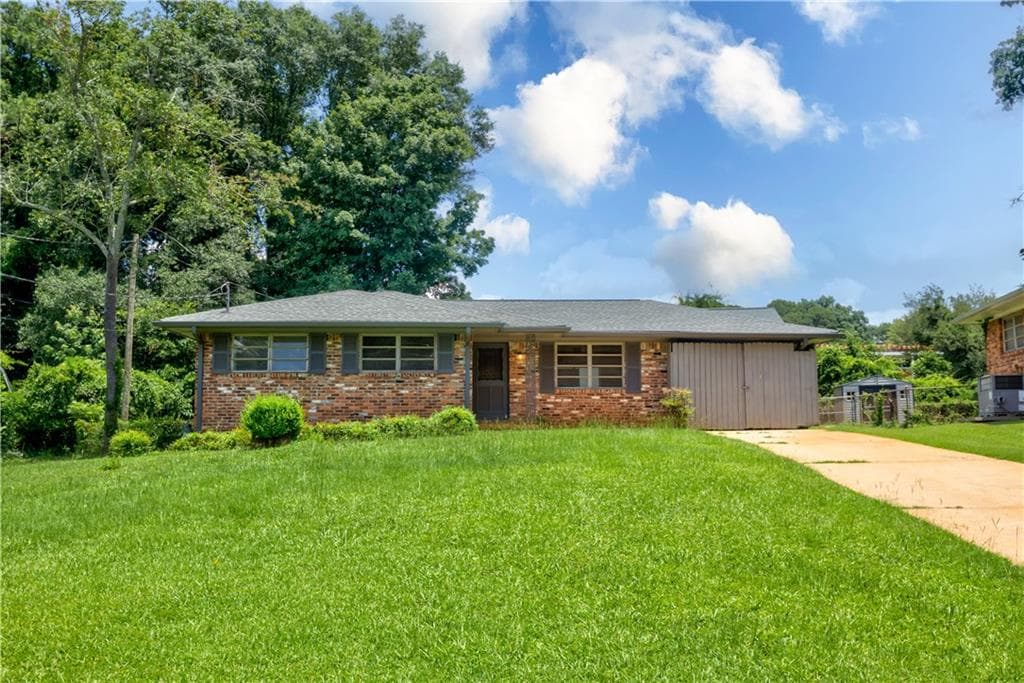 3 bedroom, 2 bathroom, 1,092 sq ft single family residence under contract at 3282 Convair Lane, Decatur, GA 30032 — photo 9