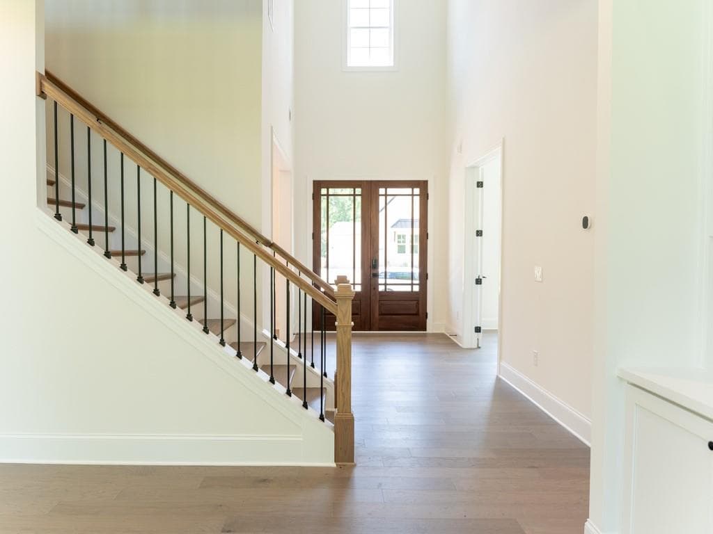 5 bedroom, 6 bathroom, 3,800 sq ft single family residence for sale at 7165 Cornflower Court, Cumming, GA 30040 — photo 8