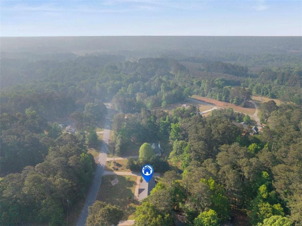 4 bedroom, 3 bathroom, 1,912 sq ft single family residence under contract at 2777 Chickadee Drive, Monroe, GA 30655 — photo 6