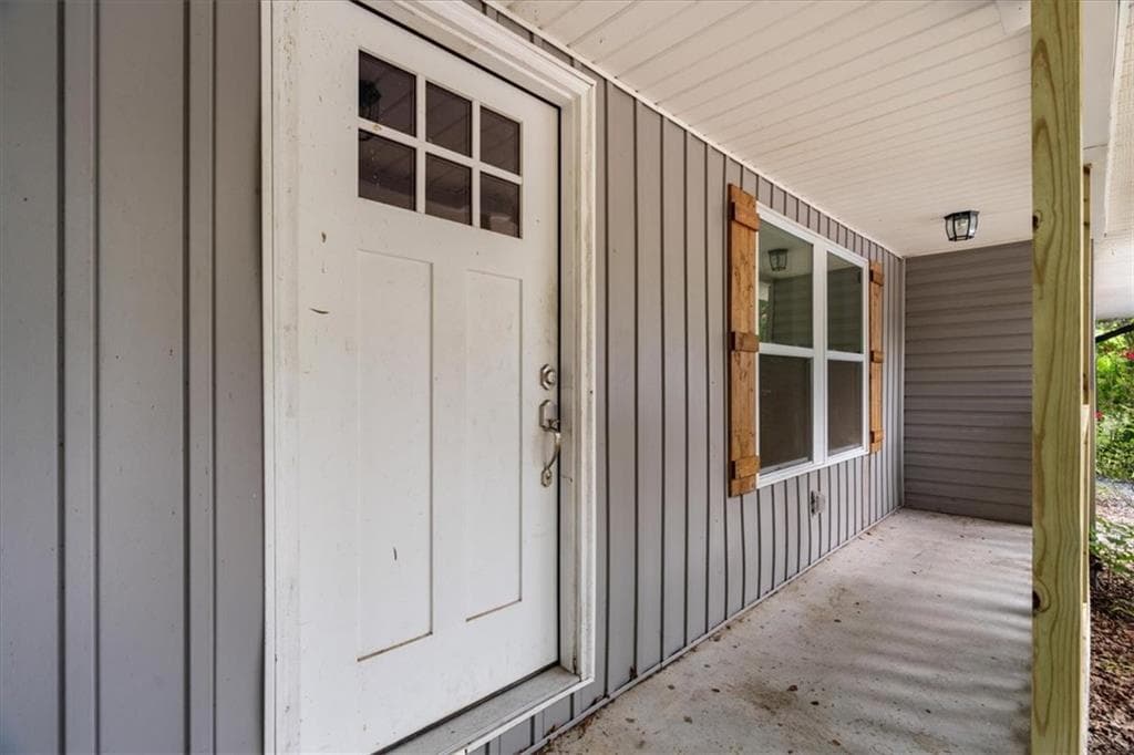3 bedroom, 2 bathroom, 1,704 sq ft single family residence for sale at 3891 Brown Bridge Road, Dalton, GA 30721 — photo 5