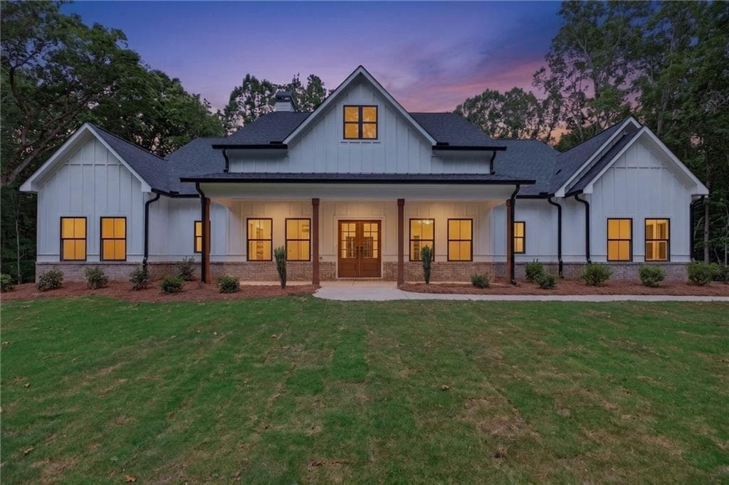 4 bedroom, 4 bathroom, 3,000 sq ft single family residence under contract at 4362 Willow Springs Road, Dallas, GA 30132 — photo 3