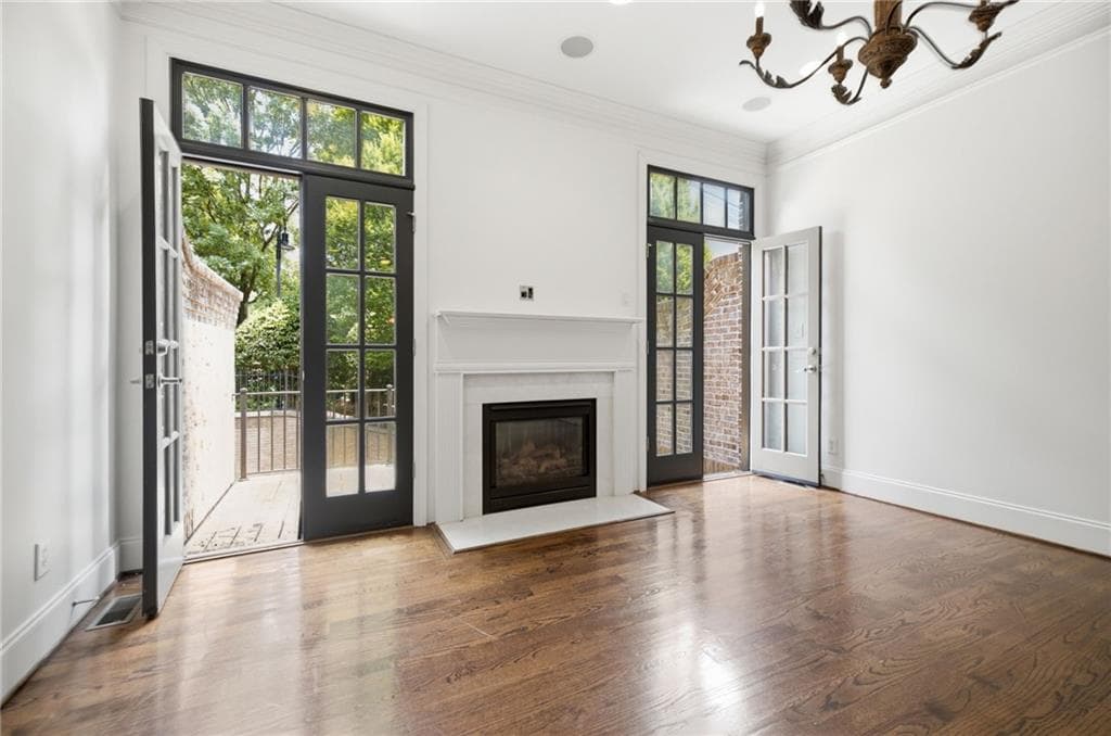 3 bedroom, 4 bathroom, 2,052 sq ft townhouse for sale at 69 Honour Avenue, Atlanta, GA 30305 — photo 9