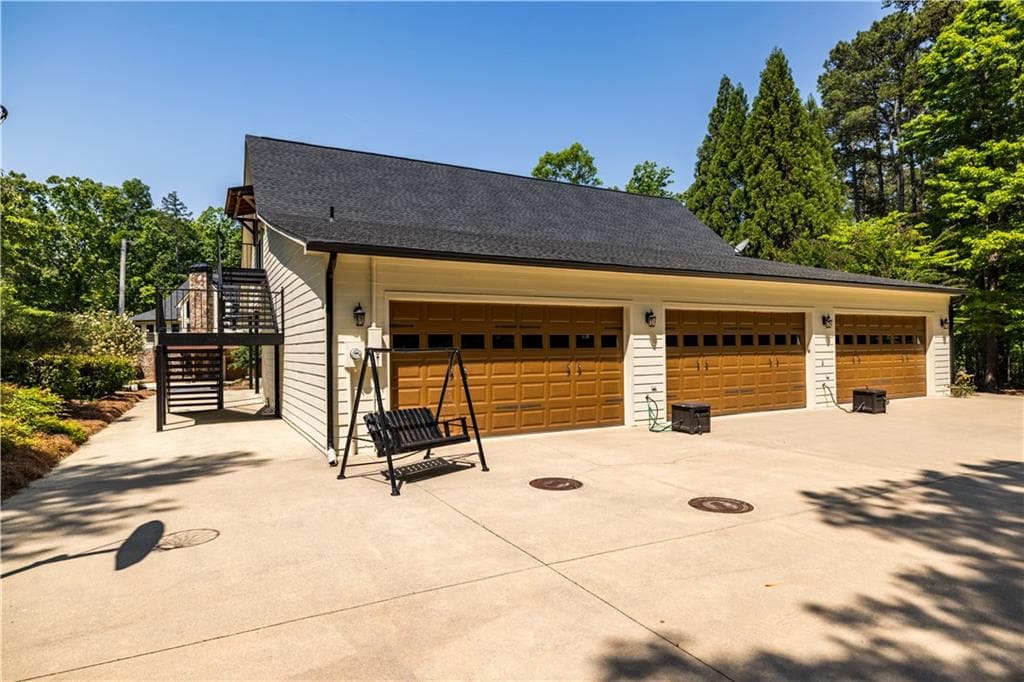 3 bedroom, 4 bathroom, 3,975 sq ft single family residence for sale at 131 Hine Road, Rome, GA 30161 — photo 4
