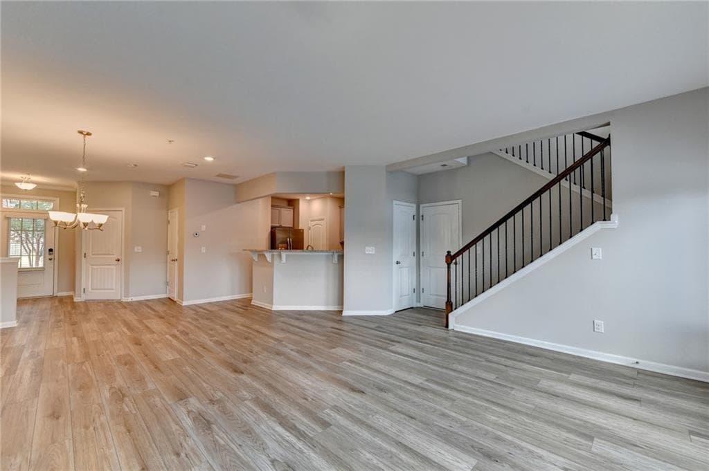4 bedroom, 4 bathroom, 2,760 sq ft townhouse for sale at 1246 Foxcroft Lane, Cumming, GA 30041 — photo 8