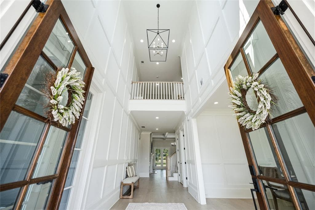 5 bedroom, 7 bathroom, 5,912 sq ft single family residence under contract at 1526 Clover Lane, Bishop, GA 30621 — photo 6