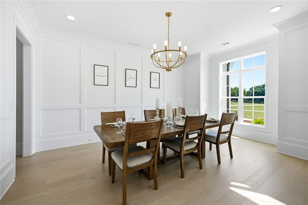 5 bedroom, 7 bathroom, 5,912 sq ft single family residence under contract at 1526 Clover Lane, Bishop, GA 30621 — photo 8