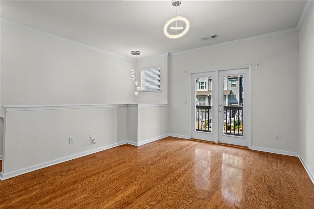 3 bedroom, 4 bathroom, 1,220 sq ft townhouse for sale at 1425 Liberty Parkway, Atlanta, GA 30318 — photo 5