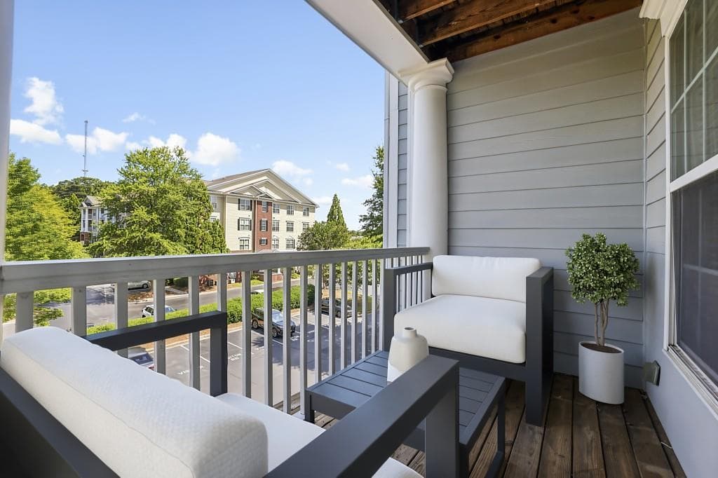 2 bedroom, 2 bathroom, 1,209 sq ft condominium for sale at 1965 Nocturne Drive 1308A, Alpharetta, GA 30009 — photo 5