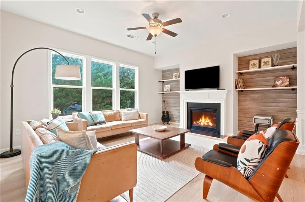 3 bedroom, 3 bathroom, 2,530 sq ft townhouse under contract at 1255 Golden Rock Lane, Marietta, GA 30067 — photo 9