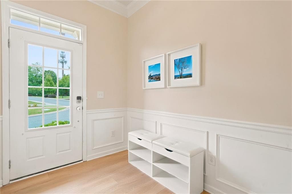 3 bedroom, 3 bathroom, 2,530 sq ft townhouse under contract at 1255 Golden Rock Lane, Marietta, GA 30067 — photo 4